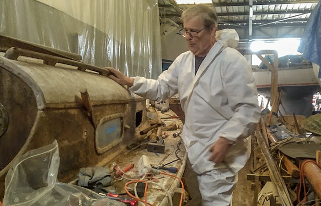 Dépose encadrements hublots roof grondin Saint Clement